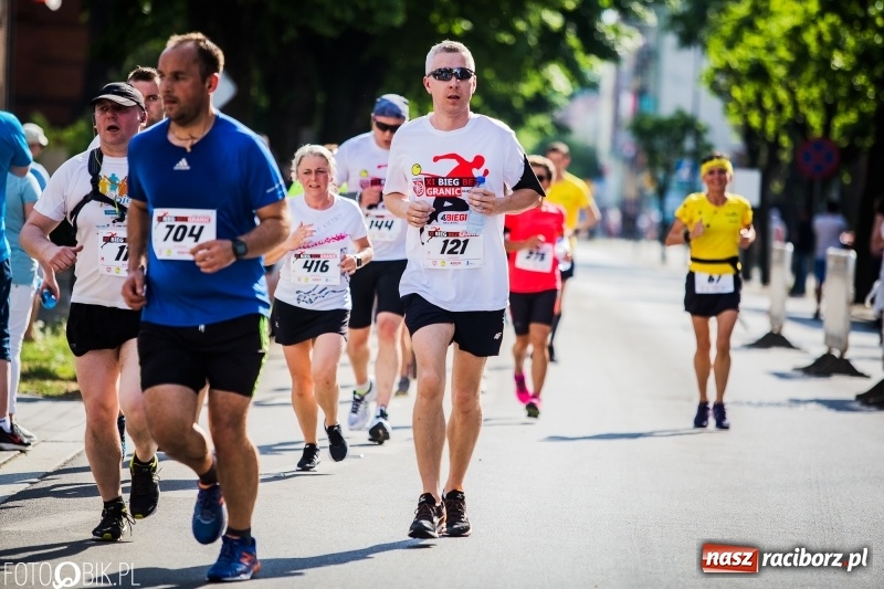 Zdjęcie w galerii na portalu naszraciborz.pl: Raciborski Bieg Bez Granic - dystans 10 kilometrów FOTOREPORTAŻ wiadomości z regionu