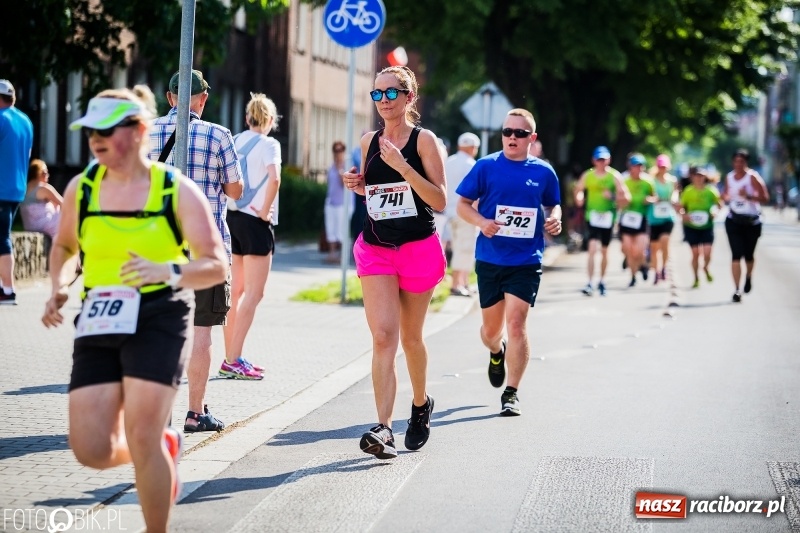 Zdjęcie w galerii na portalu naszraciborz.pl: Raciborski Bieg Bez Granic - dystans 10 kilometrów FOTOREPORTAŻ wiadomości z regionu