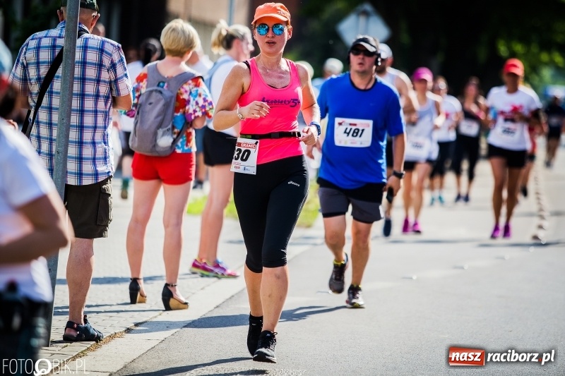 Zdjęcie w galerii na portalu naszraciborz.pl: Raciborski Bieg Bez Granic - dystans 10 kilometrów FOTOREPORTAŻ wiadomości z regionu