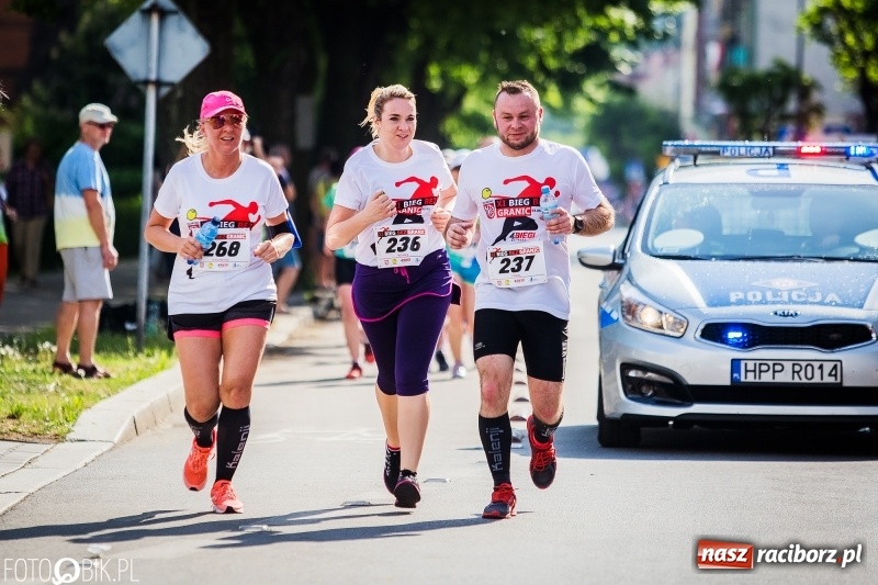 Zdjęcie w galerii na portalu naszraciborz.pl: Raciborski Bieg Bez Granic - dystans 10 kilometrów FOTOREPORTAŻ wiadomości z regionu