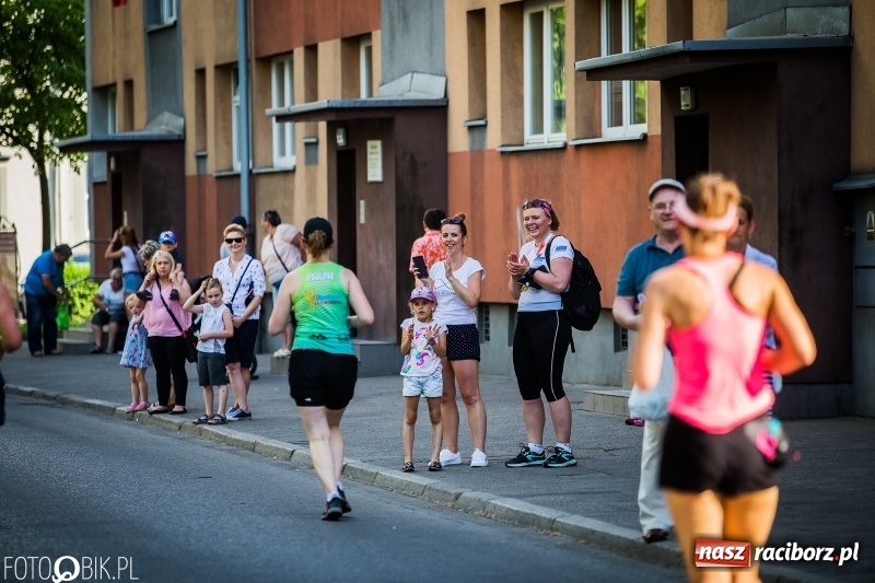 Zdjęcie w galerii na portalu naszraciborz.pl: Raciborski Bieg Bez Granic - dystans 10 kilometrów FOTOREPORTAŻ wiadomości z regionu