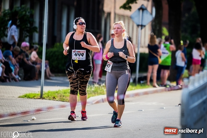 Zdjęcie w galerii na portalu naszraciborz.pl: Raciborski Bieg Bez Granic - dystans 10 kilometrów FOTOREPORTAŻ wiadomości z regionu