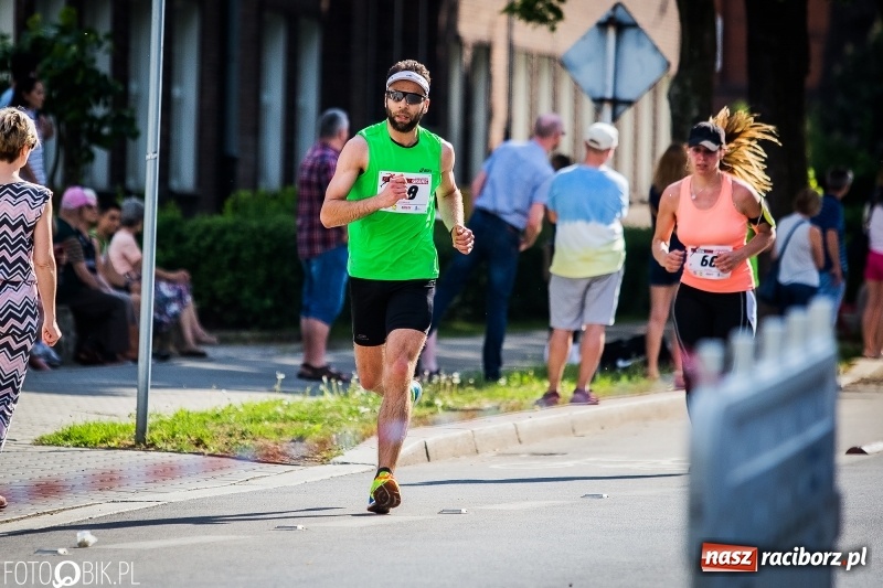Zdjęcie w galerii na portalu naszraciborz.pl: Raciborski Bieg Bez Granic - dystans 10 kilometrów FOTOREPORTAŻ wiadomości z regionu