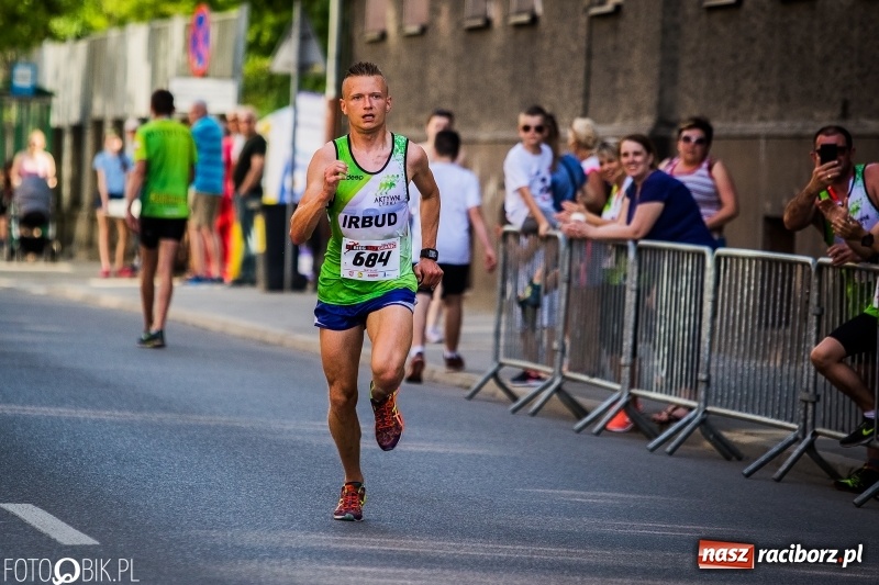 Zdjęcie w galerii na portalu naszraciborz.pl: Raciborski Bieg Bez Granic - dystans 10 kilometrów FOTOREPORTAŻ wiadomości z regionu