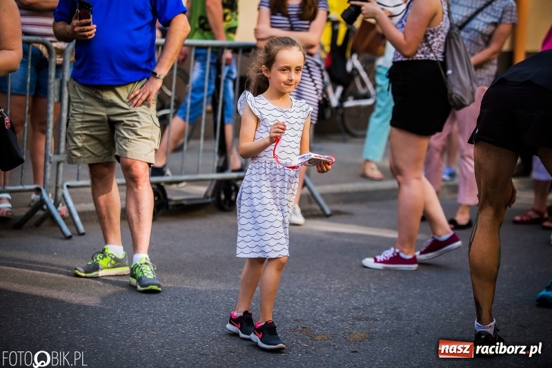 Zdjęcie w galerii na portalu naszraciborz.pl: Raciborski Bieg Bez Granic - dystans 10 kilometrów FOTOREPORTAŻ wiadomości z regionu