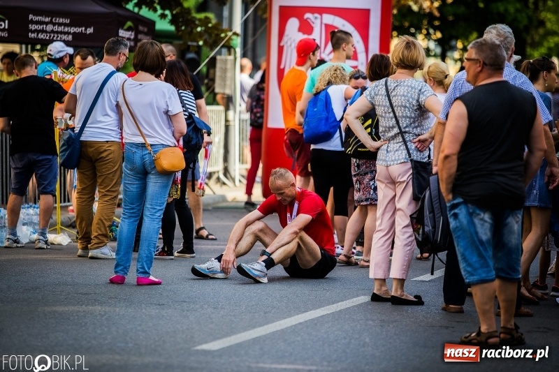 Zdjęcie w galerii na portalu naszraciborz.pl: Raciborski Bieg Bez Granic - dystans 10 kilometrów FOTOREPORTAŻ wiadomości z regionu