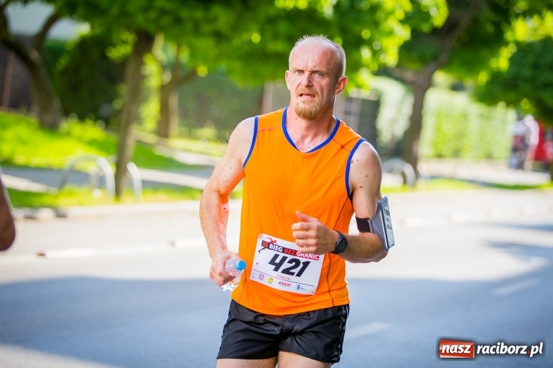 Zdjęcie w galerii na portalu naszraciborz.pl: Raciborski Bieg Bez Granic - dystans 10 kilometrów FOTOREPORTAŻ wiadomości z regionu