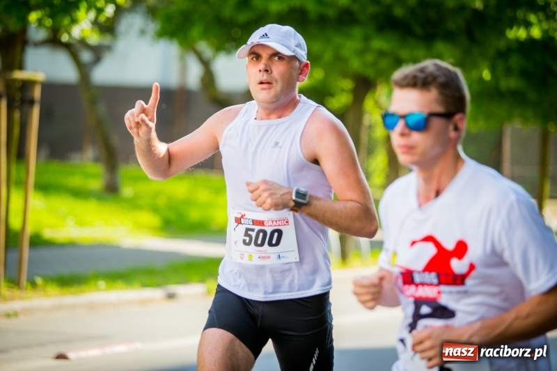 Zdjęcie w galerii na portalu naszraciborz.pl: Raciborski Bieg Bez Granic - dystans 10 kilometrów FOTOREPORTAŻ wiadomości z regionu