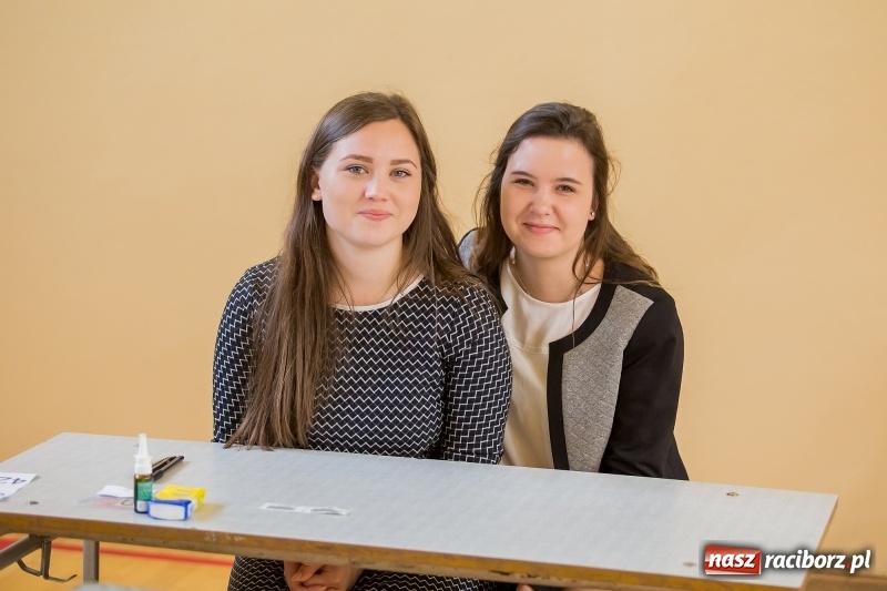 Zdjęcie w galerii na portalu naszraciborz.pl: Matura w II LO. Mickiewicz ma najwięcej maturzystów wiadomości z regionu