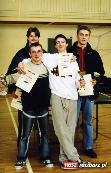 Zdjęcie w galerii na portalu naszraciborz.pl: Jak to na Ocicach drzewiej bywało. Historia miejscowej biblioteki wiadomości z regionu