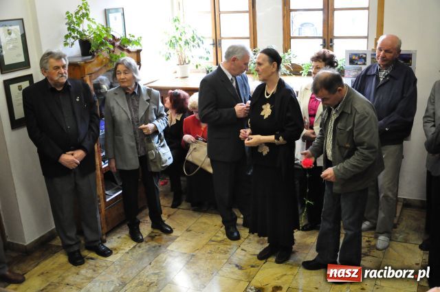 Zdjęcie w galerii na portalu naszraciborz.pl: Czy plakat jest potrzebny? wiadomości z regionu