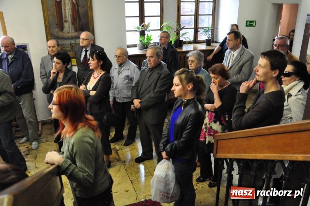 Zdjęcie w galerii na portalu naszraciborz.pl: Czy plakat jest potrzebny? wiadomości z regionu