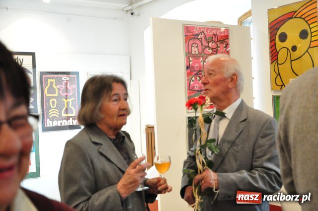 Zdjęcie w galerii na portalu naszraciborz.pl: Czy plakat jest potrzebny? wiadomości z regionu