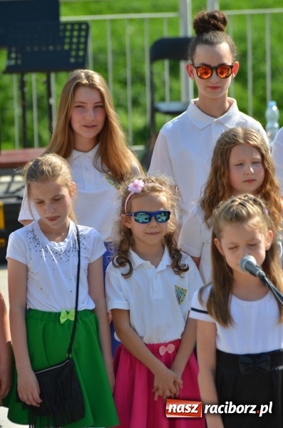 Zdjęcie w galerii na portalu naszraciborz.pl: Polska Majówka na raciborskich bulwarach  wiadomości z regionu