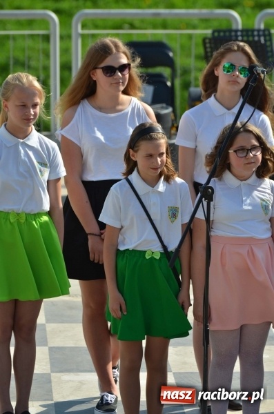 Zdjęcie w galerii na portalu naszraciborz.pl: Polska Majówka na raciborskich bulwarach  wiadomości z regionu