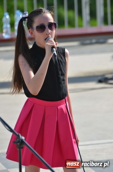 Zdjęcie w galerii na portalu naszraciborz.pl: Polska Majówka na raciborskich bulwarach  wiadomości z regionu