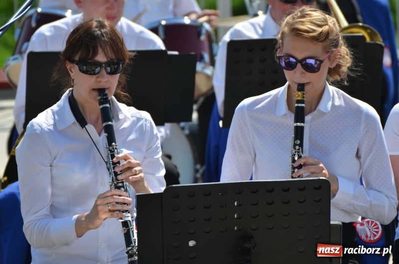 Zdjęcie w galerii na portalu naszraciborz.pl: Polska Majówka na raciborskich bulwarach  wiadomości z regionu