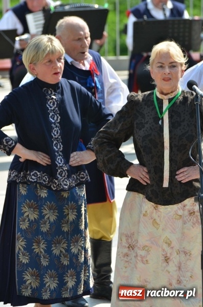 Zdjęcie w galerii na portalu naszraciborz.pl: Polska Majówka na raciborskich bulwarach  wiadomości z regionu