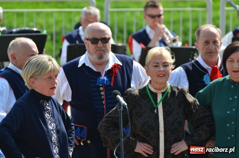 Zdjęcie w galerii na portalu naszraciborz.pl: Polska Majówka na raciborskich bulwarach  wiadomości z regionu
