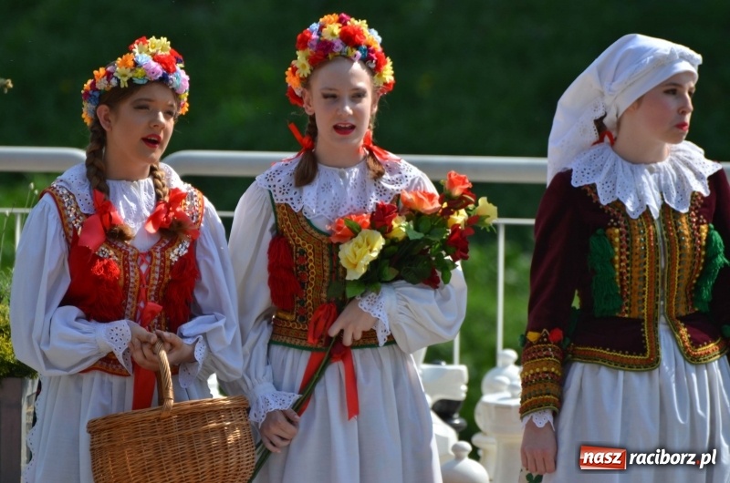 Zdjęcie w galerii na portalu naszraciborz.pl: Polska Majówka na raciborskich bulwarach  wiadomości z regionu