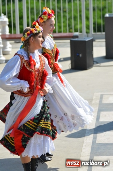 Zdjęcie w galerii na portalu naszraciborz.pl: Polska Majówka na raciborskich bulwarach  wiadomości z regionu