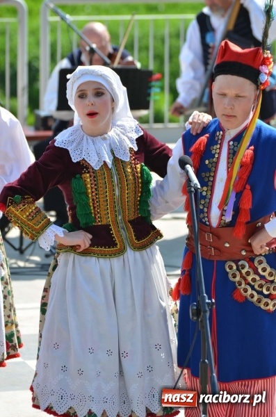 Zdjęcie w galerii na portalu naszraciborz.pl: Polska Majówka na raciborskich bulwarach  wiadomości z regionu