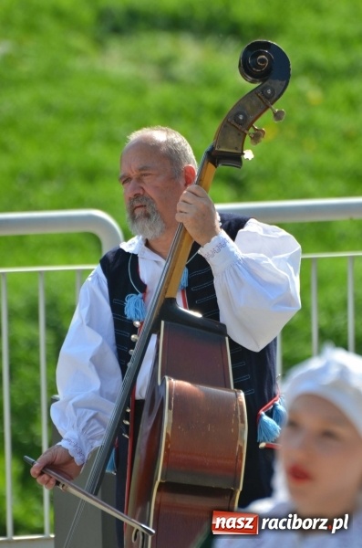 Zdjęcie w galerii na portalu naszraciborz.pl: Polska Majówka na raciborskich bulwarach  wiadomości z regionu