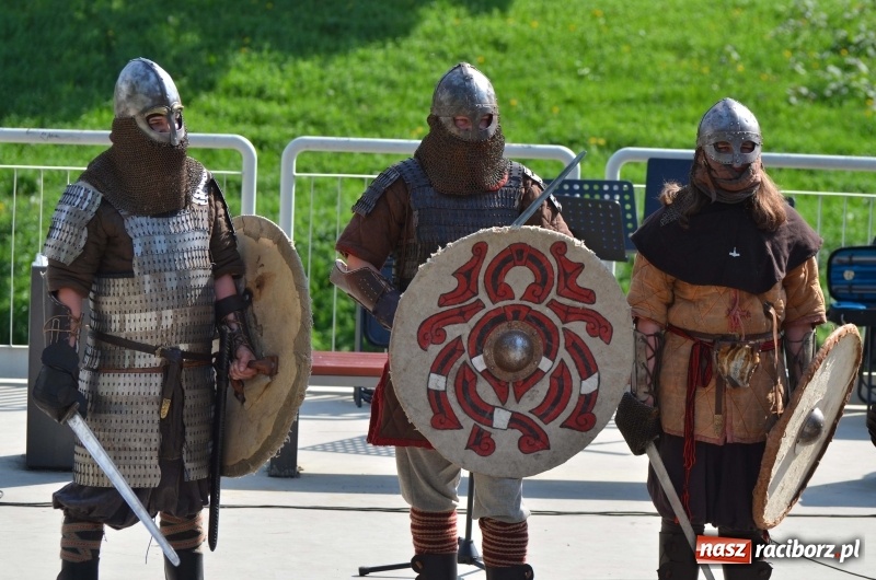 Zdjęcie w galerii na portalu naszraciborz.pl: Polska Majówka na raciborskich bulwarach  wiadomości z regionu