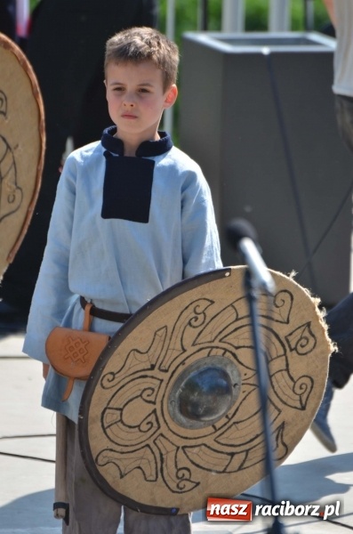 Zdjęcie w galerii na portalu naszraciborz.pl: Polska Majówka na raciborskich bulwarach  wiadomości z regionu