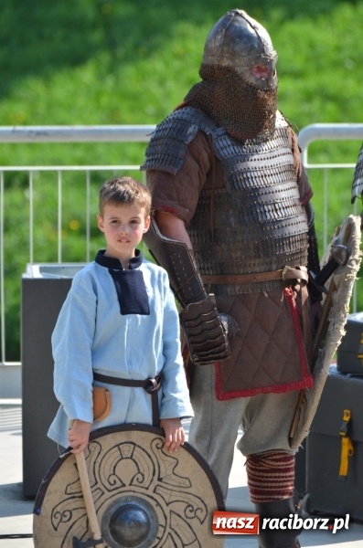 Zdjęcie w galerii na portalu naszraciborz.pl: Polska Majówka na raciborskich bulwarach  wiadomości z regionu