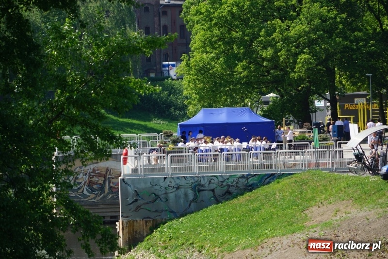 Zdjęcie w galerii na portalu naszraciborz.pl: Polska Majówka na raciborskich bulwarach  wiadomości z regionu