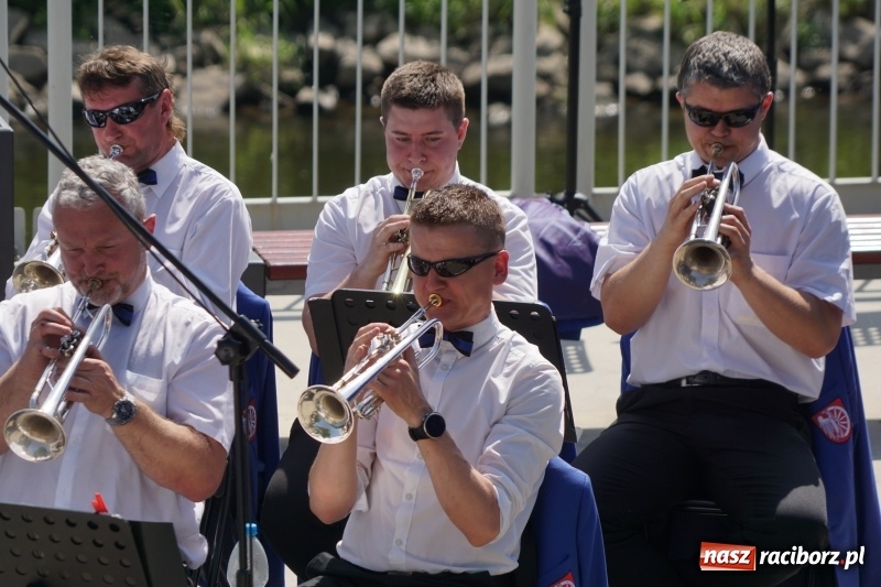 Zdjęcie w galerii na portalu naszraciborz.pl: Polska Majówka na raciborskich bulwarach  wiadomości z regionu