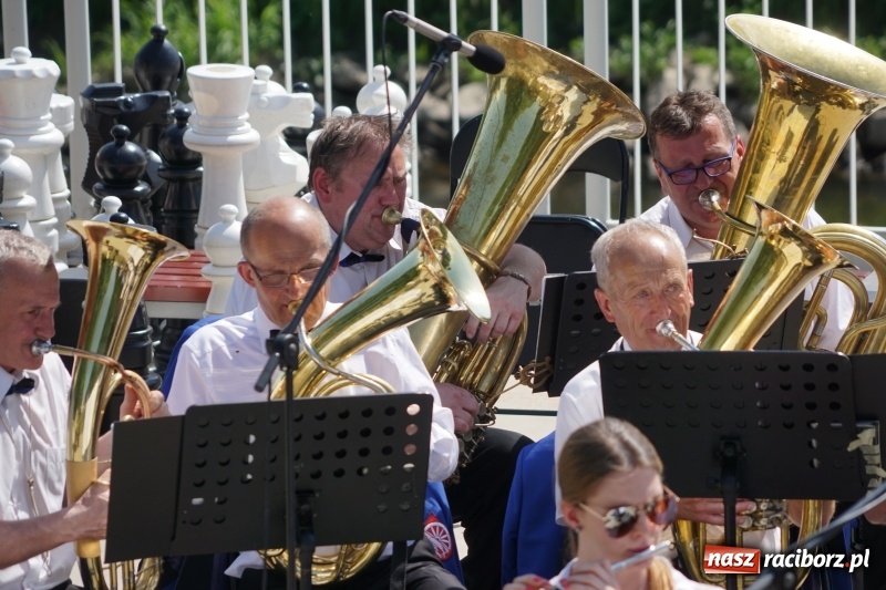 Zdjęcie w galerii na portalu naszraciborz.pl: Polska Majówka na raciborskich bulwarach  wiadomości z regionu