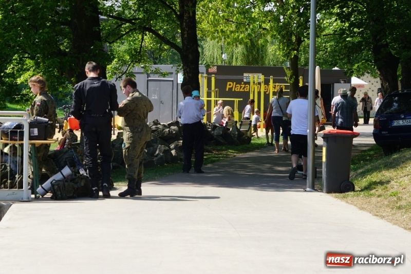 Zdjęcie w galerii na portalu naszraciborz.pl: Polska Majówka na raciborskich bulwarach  wiadomości z regionu