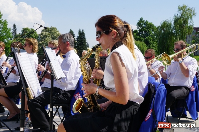 Zdjęcie w galerii na portalu naszraciborz.pl: Polska Majówka na raciborskich bulwarach  wiadomości z regionu