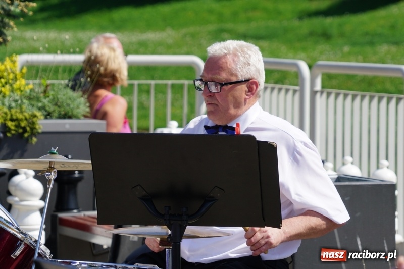 Zdjęcie w galerii na portalu naszraciborz.pl: Polska Majówka na raciborskich bulwarach  wiadomości z regionu