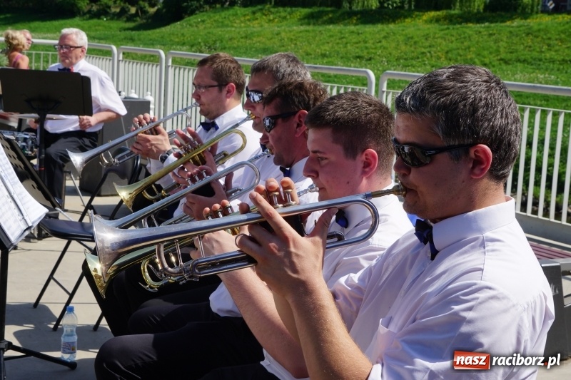 Zdjęcie w galerii na portalu naszraciborz.pl: Polska Majówka na raciborskich bulwarach  wiadomości z regionu
