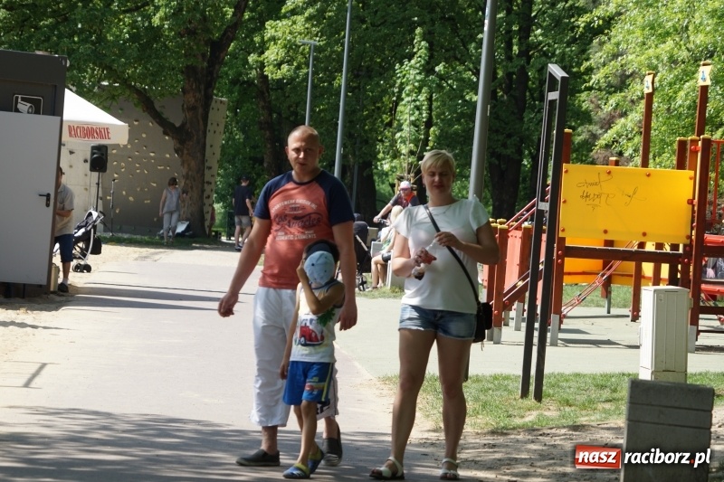 Zdjęcie w galerii na portalu naszraciborz.pl: Polska Majówka na raciborskich bulwarach  wiadomości z regionu