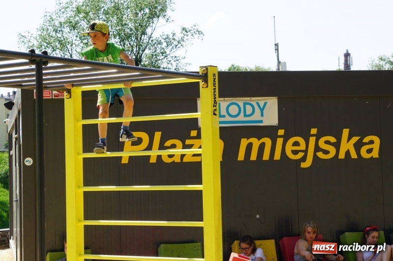 Zdjęcie w galerii na portalu naszraciborz.pl: Polska Majówka na raciborskich bulwarach  wiadomości z regionu