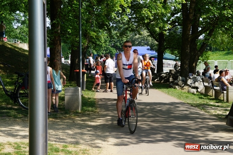Zdjęcie w galerii na portalu naszraciborz.pl: Polska Majówka na raciborskich bulwarach  wiadomości z regionu