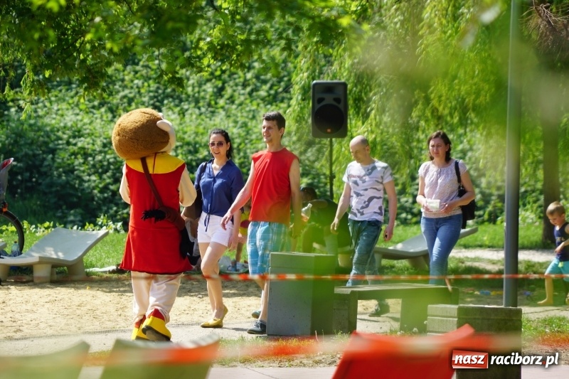 Zdjęcie w galerii na portalu naszraciborz.pl: Polska Majówka na raciborskich bulwarach  wiadomości z regionu
