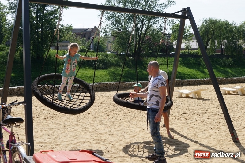 Zdjęcie w galerii na portalu naszraciborz.pl: Polska Majówka na raciborskich bulwarach  wiadomości z regionu