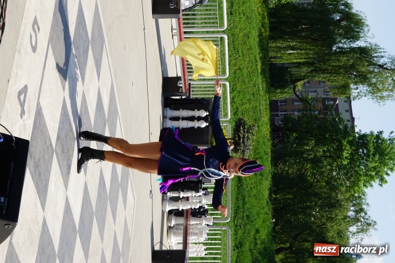 Zdjęcie w galerii na portalu naszraciborz.pl: Polska Majówka na raciborskich bulwarach  wiadomości z regionu