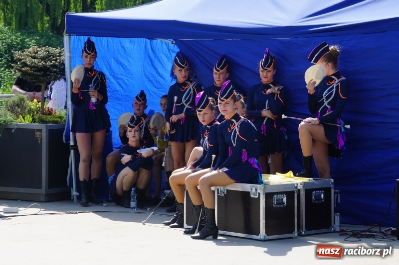 Zdjęcie w galerii na portalu naszraciborz.pl: Polska Majówka na raciborskich bulwarach  wiadomości z regionu