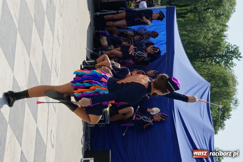 Zdjęcie w galerii na portalu naszraciborz.pl: Polska Majówka na raciborskich bulwarach  wiadomości z regionu