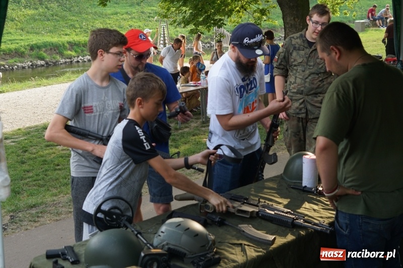 Zdjęcie w galerii na portalu naszraciborz.pl: Polska Majówka na raciborskich bulwarach  wiadomości z regionu