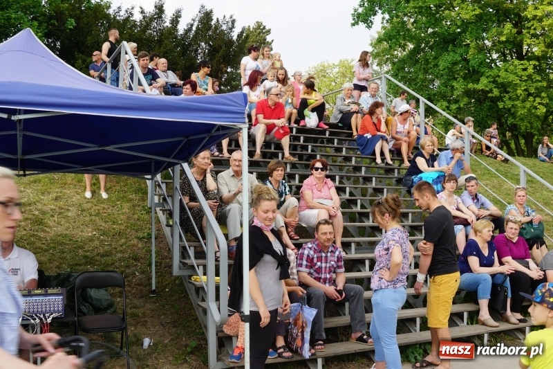 Zdjęcie w galerii na portalu naszraciborz.pl: Polska Majówka na raciborskich bulwarach  wiadomości z regionu