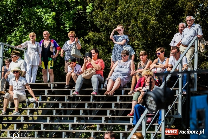 Zdjęcie w galerii na portalu naszraciborz.pl: Polska Majówka na raciborskich bulwarach  wiadomości z regionu