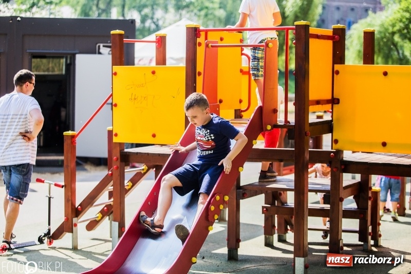 Zdjęcie w galerii na portalu naszraciborz.pl: Polska Majówka na raciborskich bulwarach  wiadomości z regionu