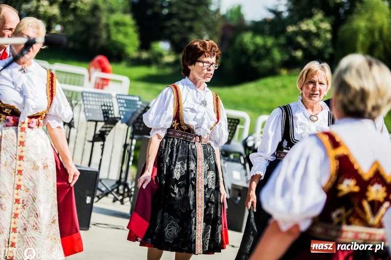 Zdjęcie w galerii na portalu naszraciborz.pl: Polska Majówka na raciborskich bulwarach  wiadomości z regionu